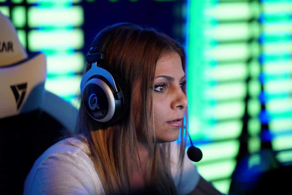 zAAz