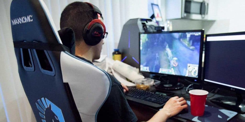 Why is Professional Gaming Difficult