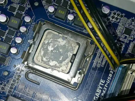 How to Remove Thermal Paste like a Pro How to Remove Thermal Paste