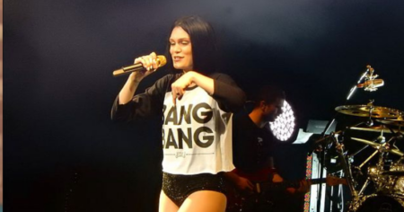 Jessie J Shares Nude Pregnancy Photos on Instagram, Responds to Criticism