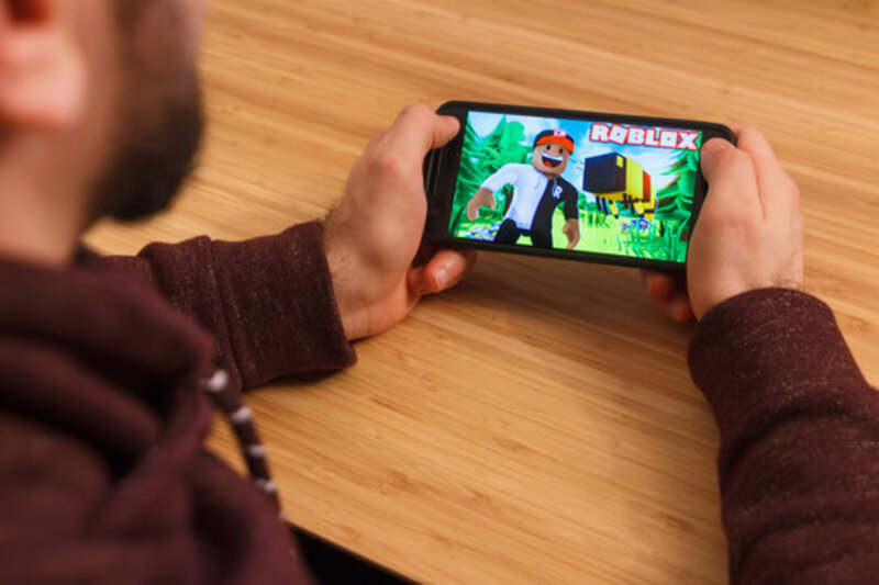 man playing roblox