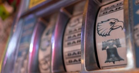 Loto-Quebec and Montreal Public Health Clash Loto Quebec